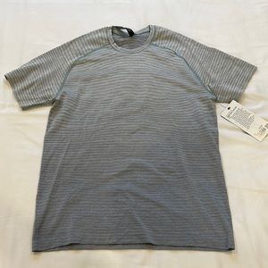 Lululemon Men’s Tshirt